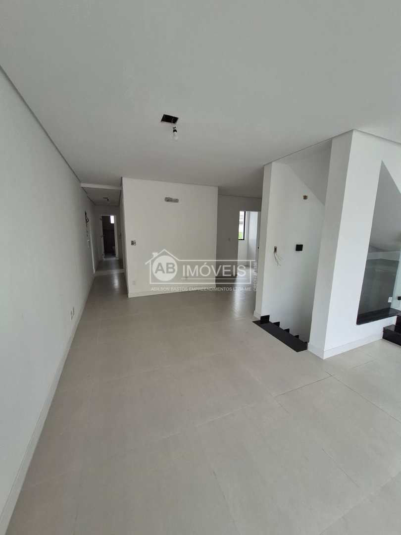 Casa à venda com 3 quartos, 180m² - Foto 5