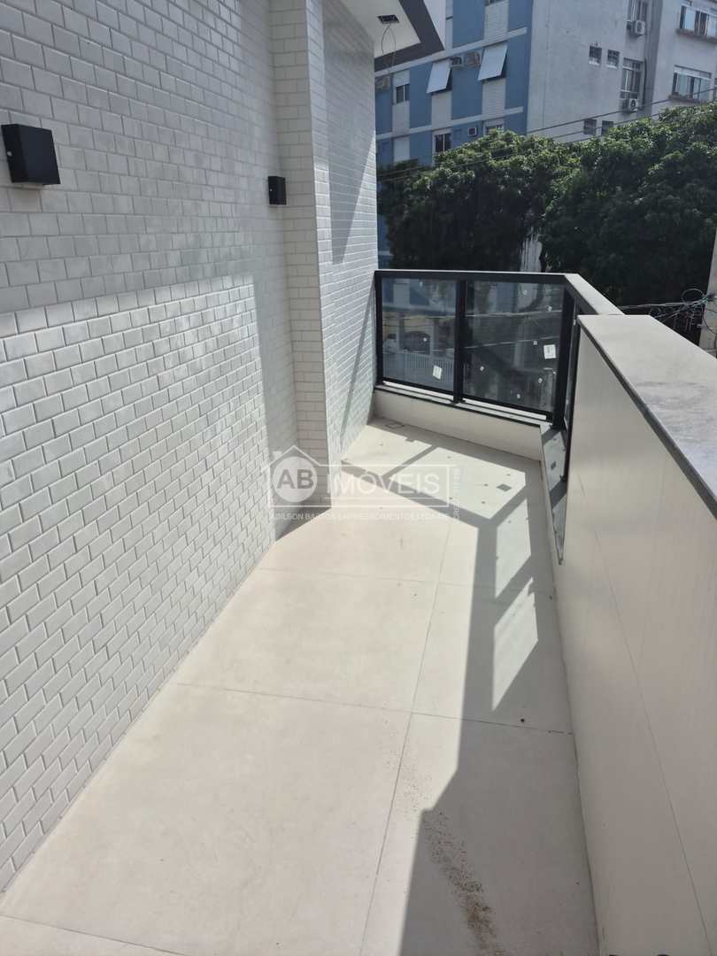 Casa à venda com 3 quartos, 180m² - Foto 8