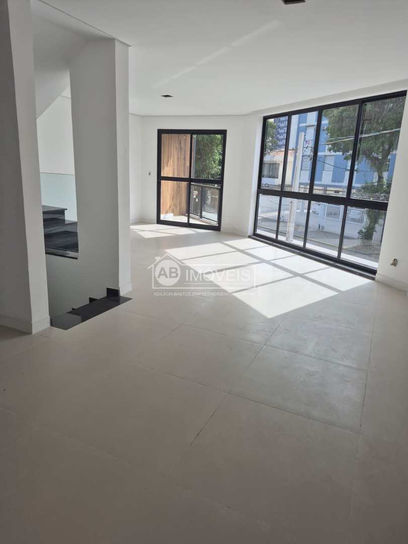 Casa à venda com 3 quartos, 180m² - Foto 37