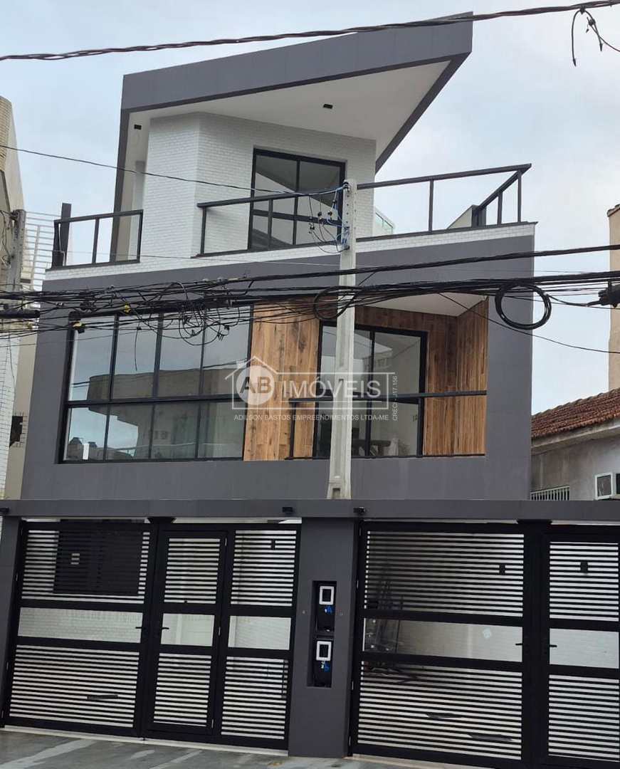 Casa à venda com 3 quartos, 180m² - Foto 2