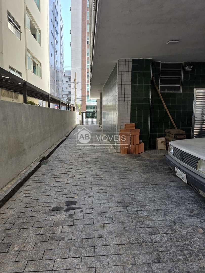 Apartamento à venda com 1 quarto, 42m² - Foto 20