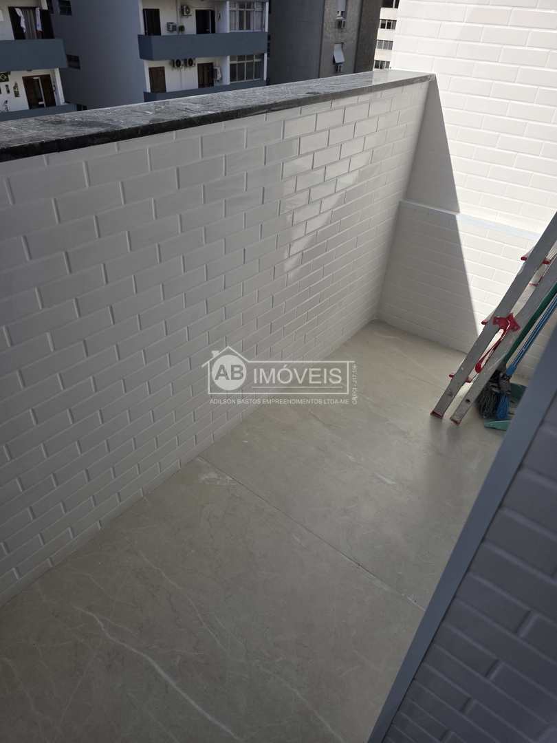 Apartamento à venda com 1 quarto, 42m² - Foto 13