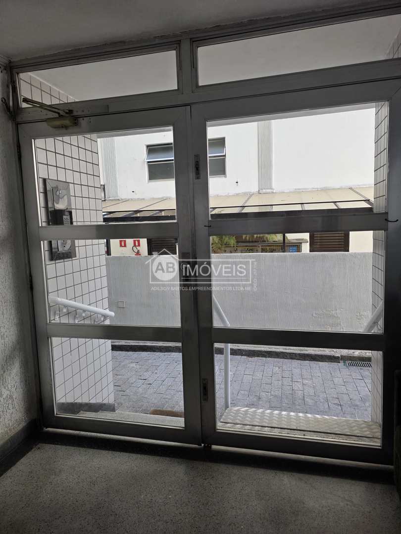Apartamento à venda com 1 quarto, 42m² - Foto 30
