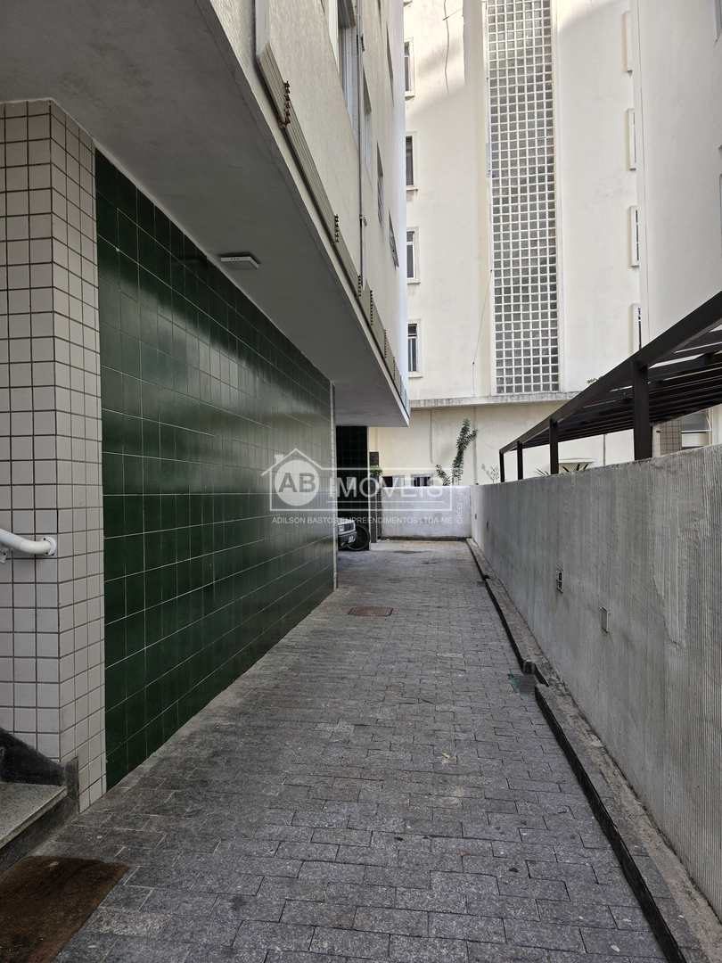Apartamento à venda com 1 quarto, 42m² - Foto 26