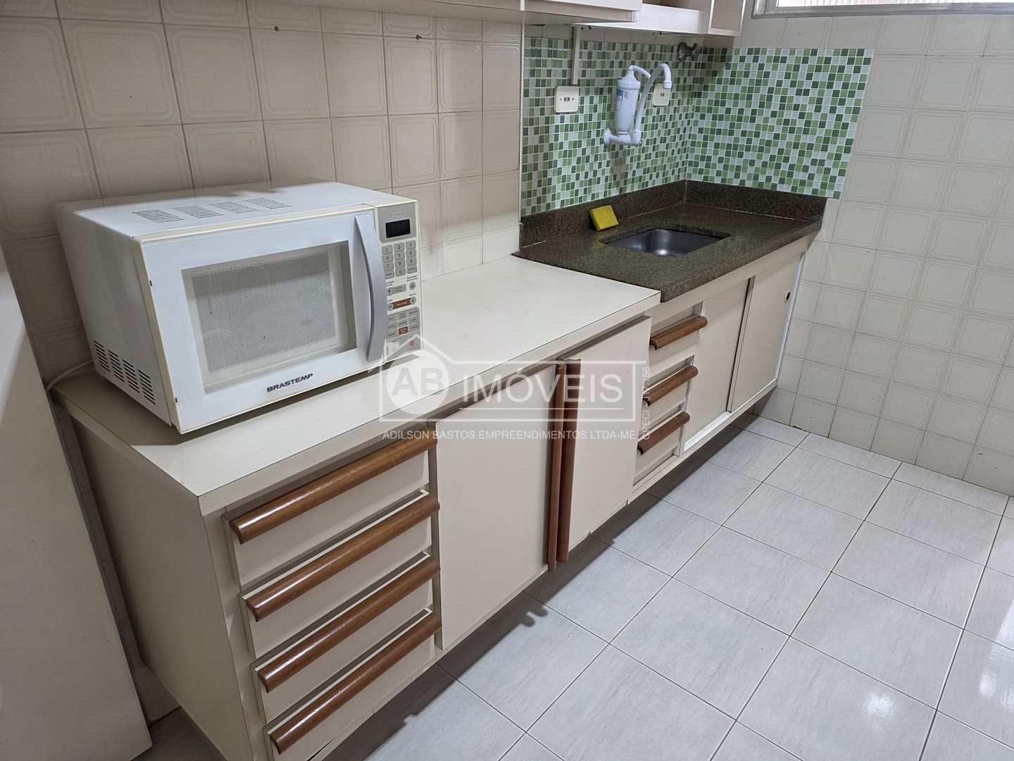 Apartamento para alugar com 2 quartos, 74m² - Foto 8