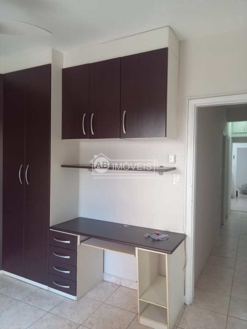 Apartamento para alugar com 2 quartos, 80m² - Foto 30