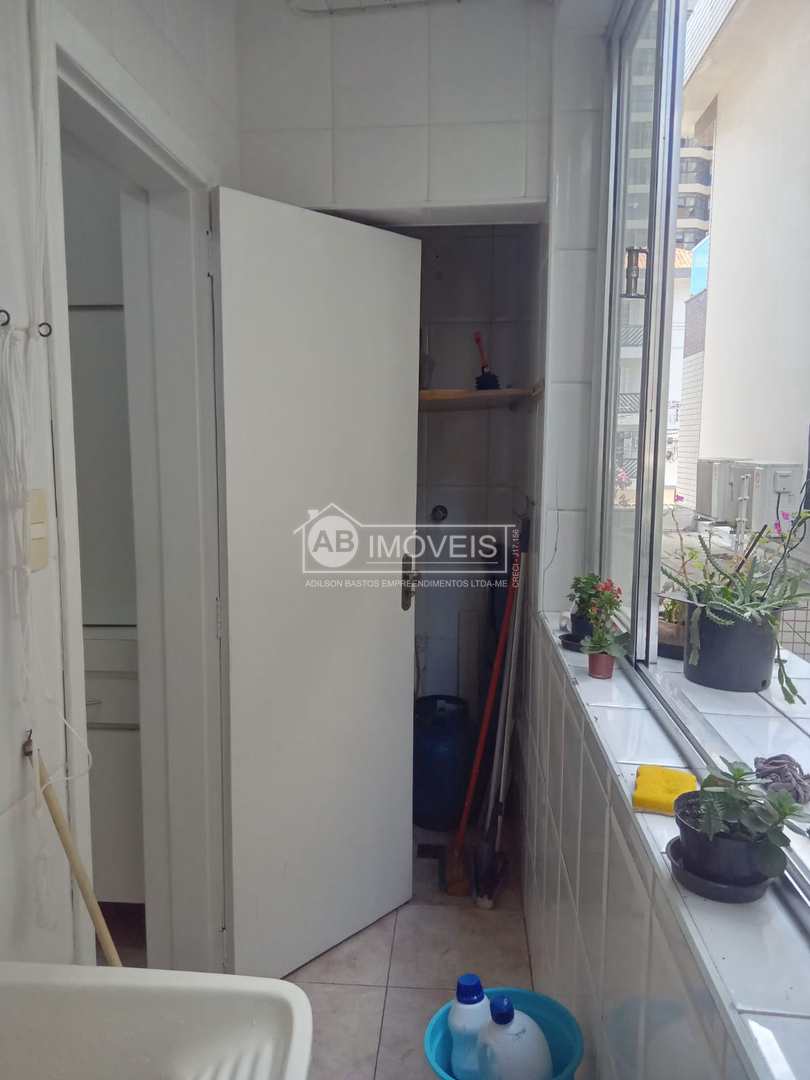 Apartamento para alugar com 2 quartos, 80m² - Foto 29
