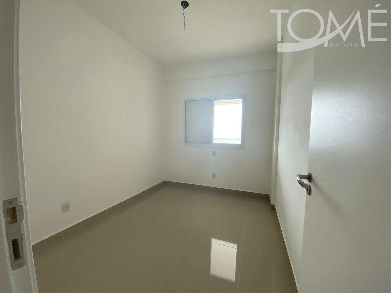 Apartamento à venda com 2 quartos, 78m² - Foto 2