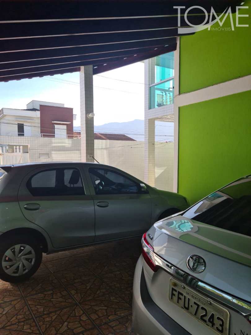 Casa à venda com 3 quartos, 101m² - Foto 10