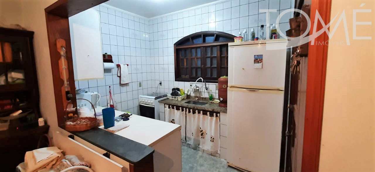 Casa à venda com 2 quartos, 88m² - Foto 11