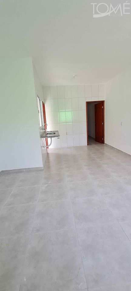 Casa à venda com 3 quartos, 72m² - Foto 9