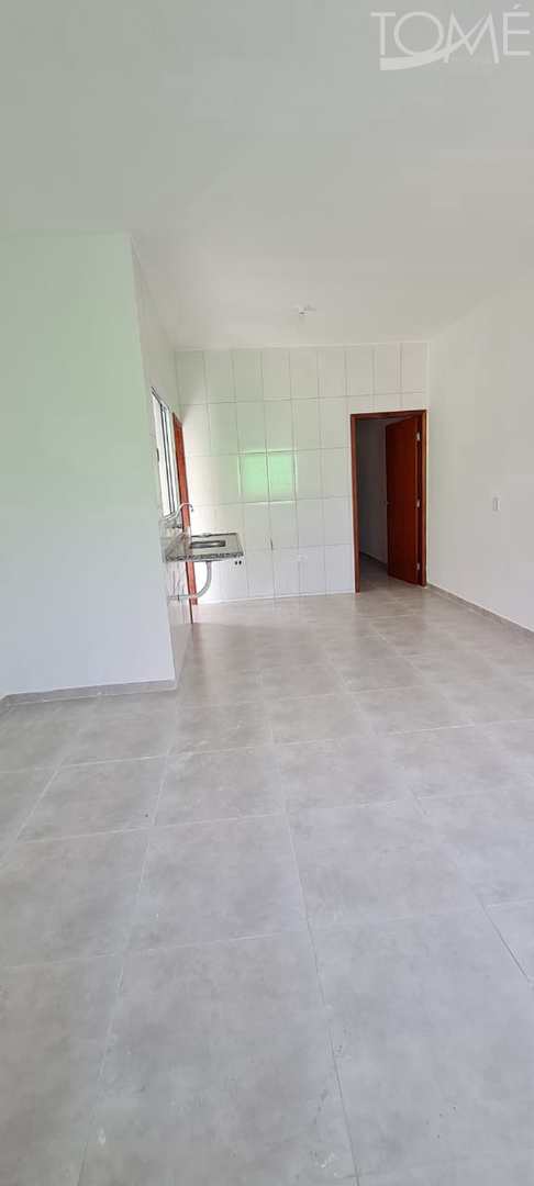 Casa à venda com 3 quartos, 72m² - Foto 8