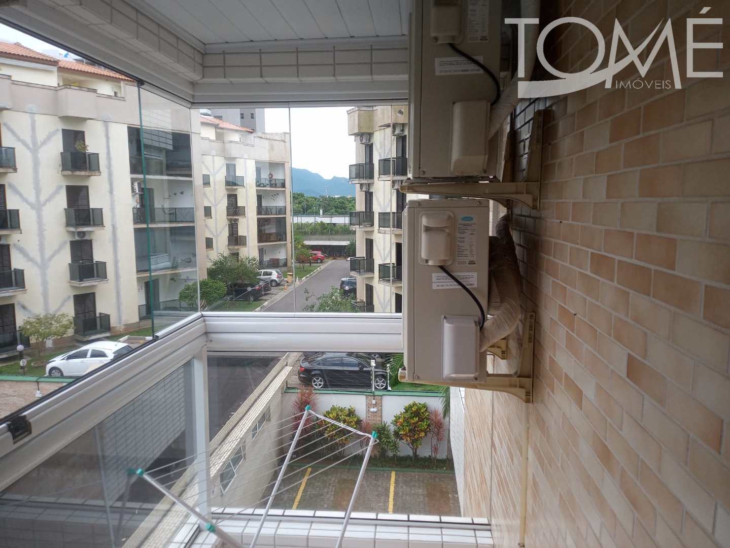 Apartamento à venda com 3 quartos, 90m² - Foto 2