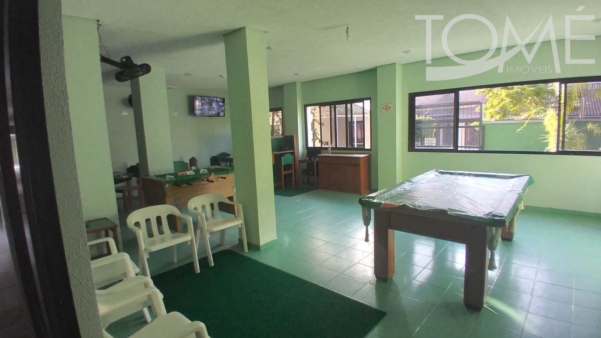 Apartamento à venda com 2 quartos, 75m² - Foto 33