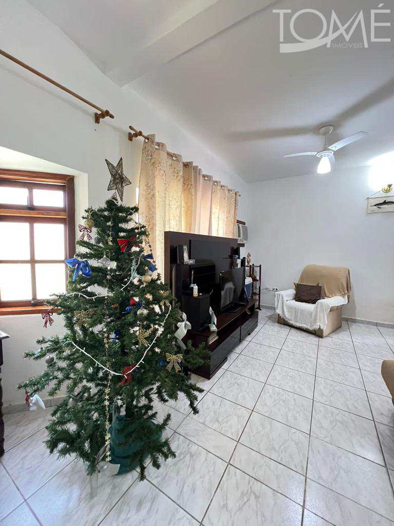 Casa de Condomínio à venda com 5 quartos, 270m² - Foto 4