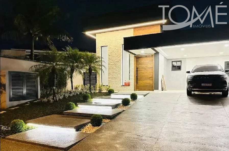 Casa de Condomínio à venda com 4 quartos, 258m² - Foto 2