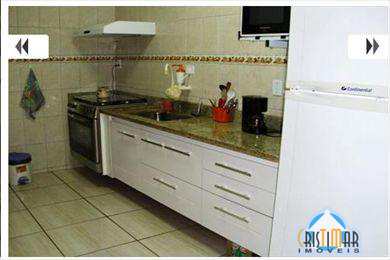 Apartamento à venda com 2 quartos, 75m² - Foto 17