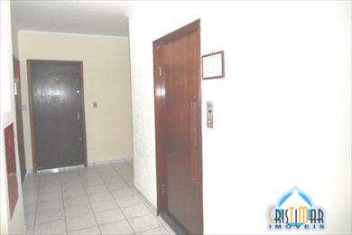 Apartamento para alugar com 1 quarto, 65m² - Foto 19