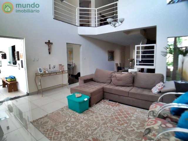 Sobrado à venda com 3 quartos, 247m² - Foto 4