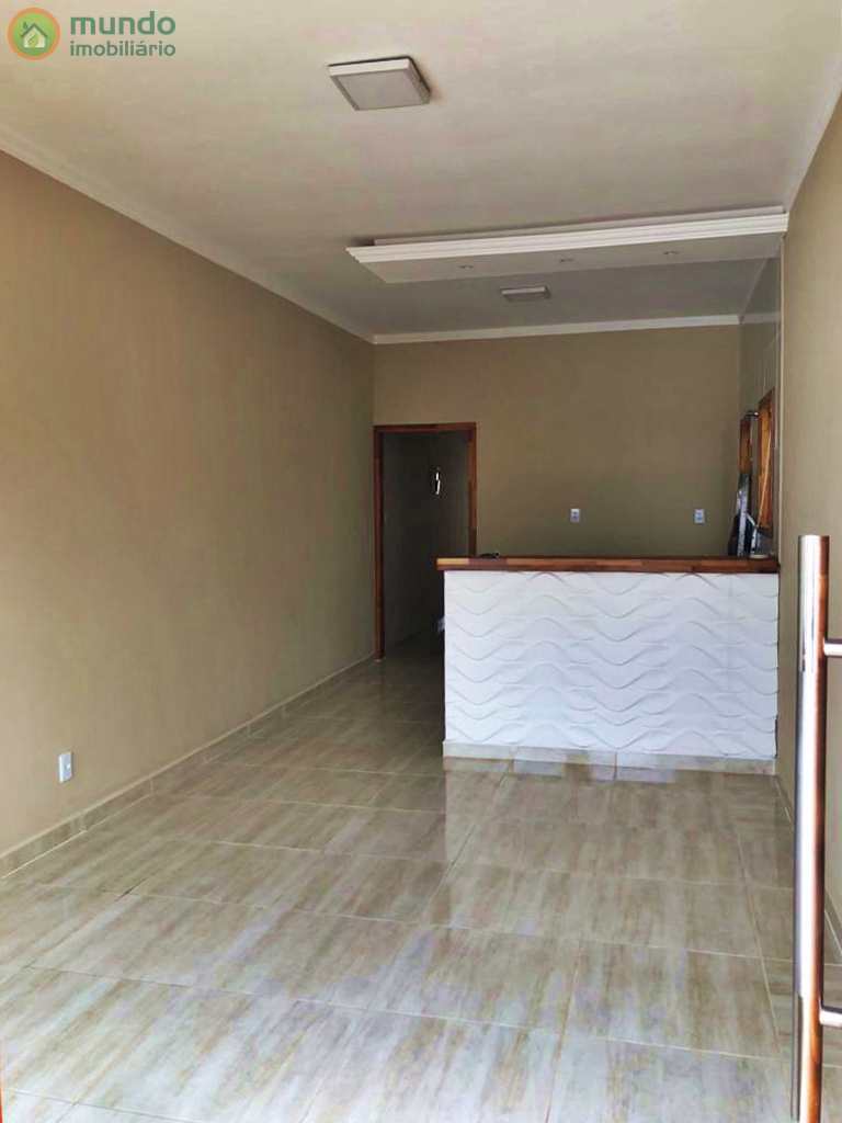 Casa à venda com 2 quartos, 65m² - Foto 2