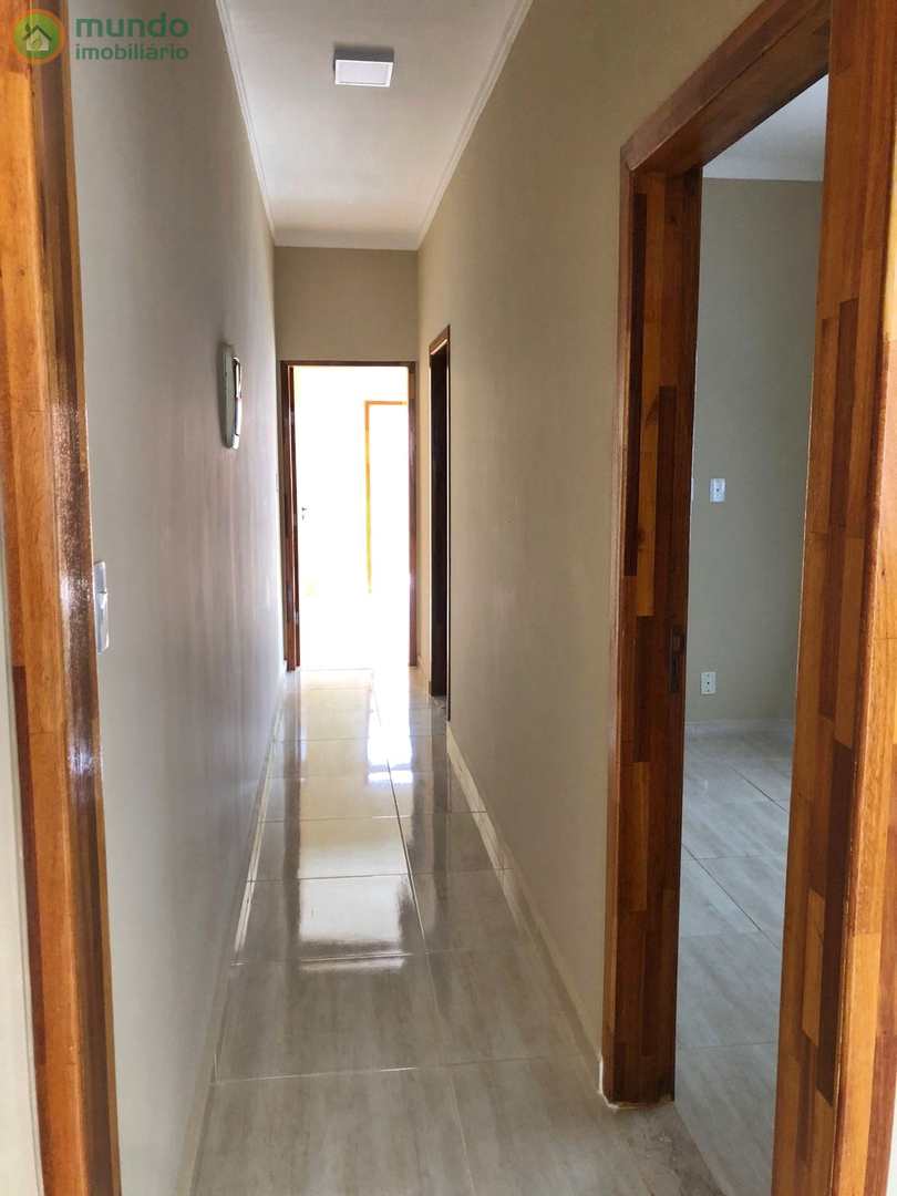 Casa à venda com 2 quartos, 65m² - Foto 7