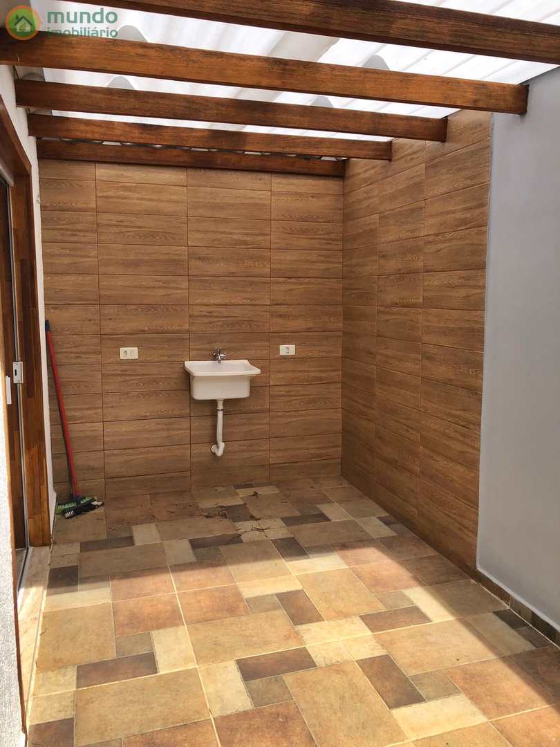 Casa à venda com 2 quartos, 65m² - Foto 12