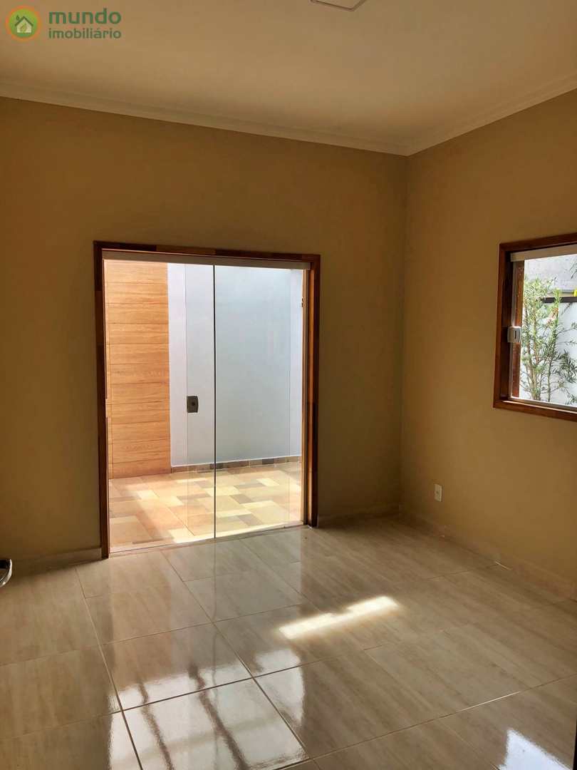 Casa à venda com 2 quartos, 65m² - Foto 11