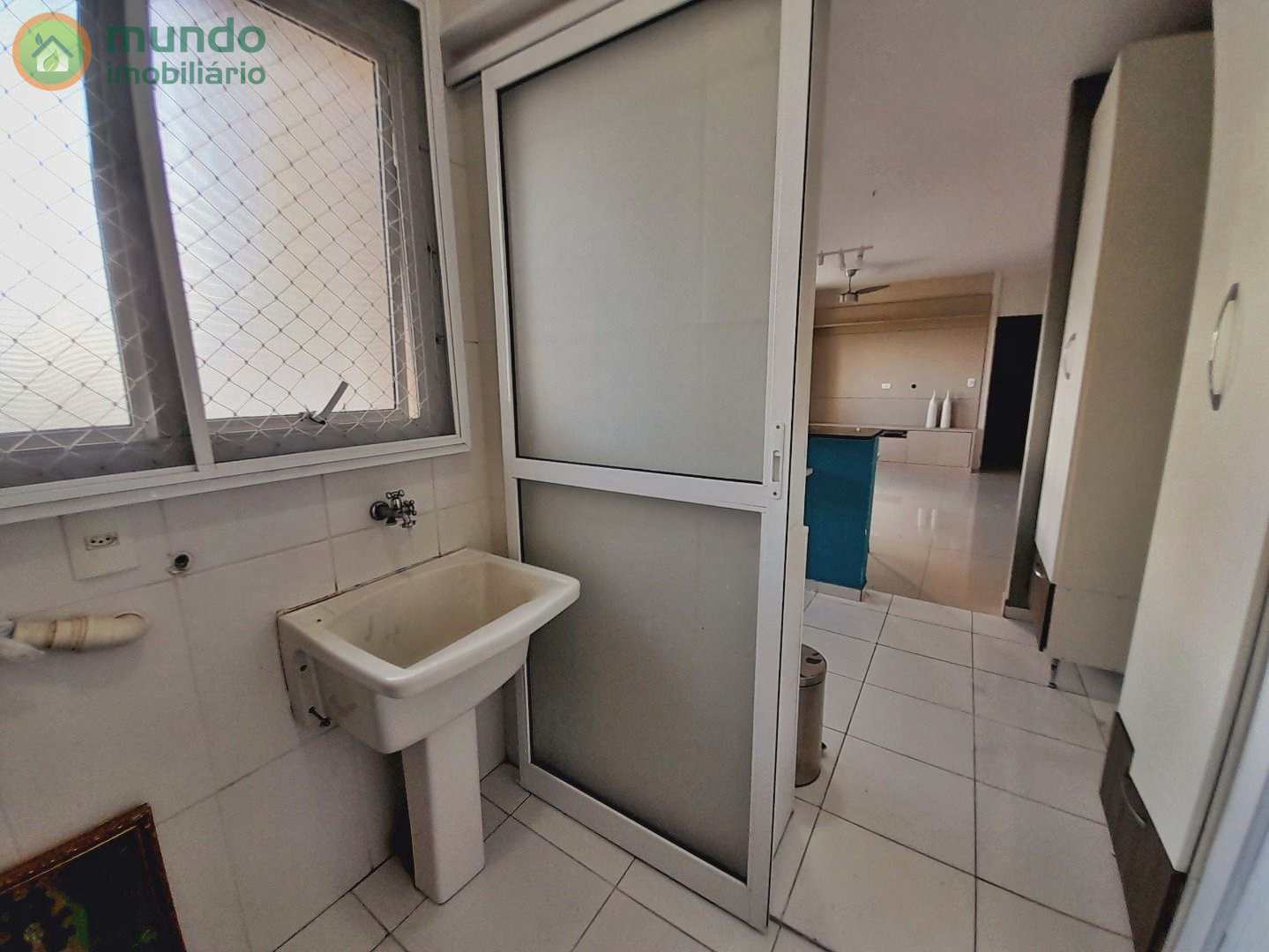 Apartamento à venda com 3 quartos, 94m² - Foto 27