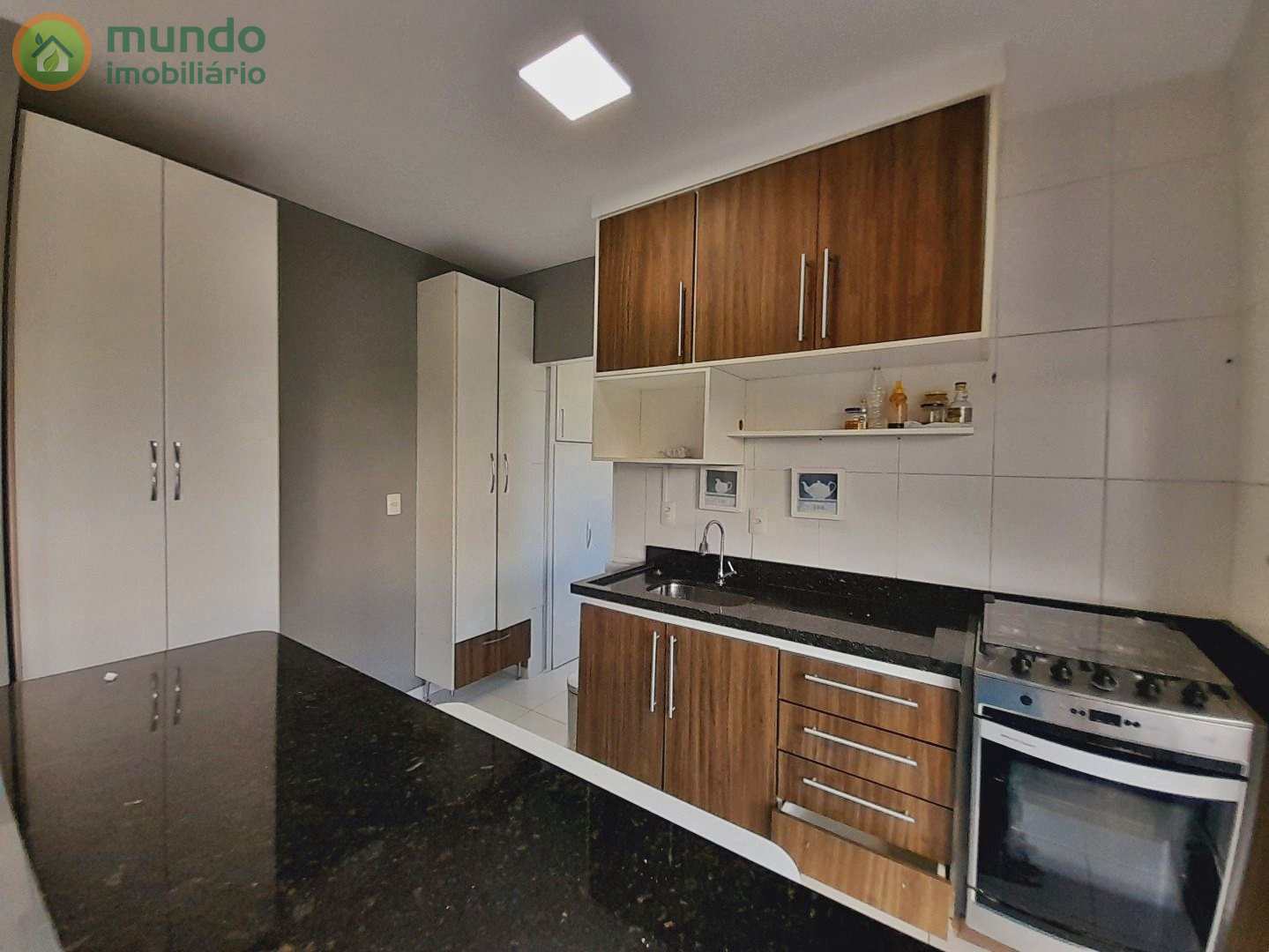 Apartamento à venda com 3 quartos, 94m² - Foto 7