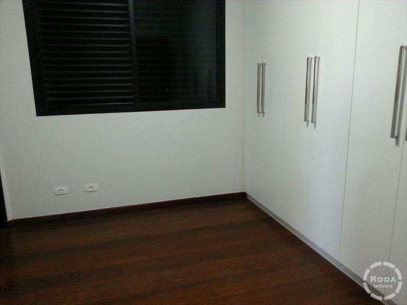 Apartamento à venda com 4 quartos, 237m² - Foto 16