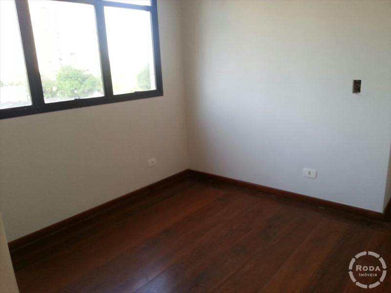 Apartamento à venda com 4 quartos, 237m² - Foto 10