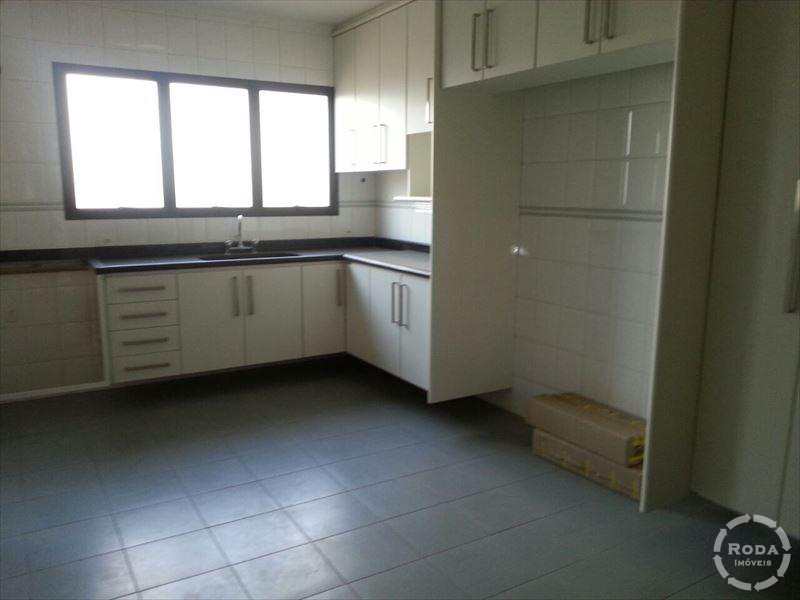 Apartamento à venda com 4 quartos, 237m² - Foto 2