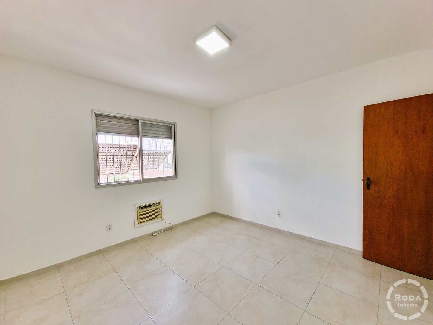 Apartamento à venda com 3 quartos, 160m² - Foto 13