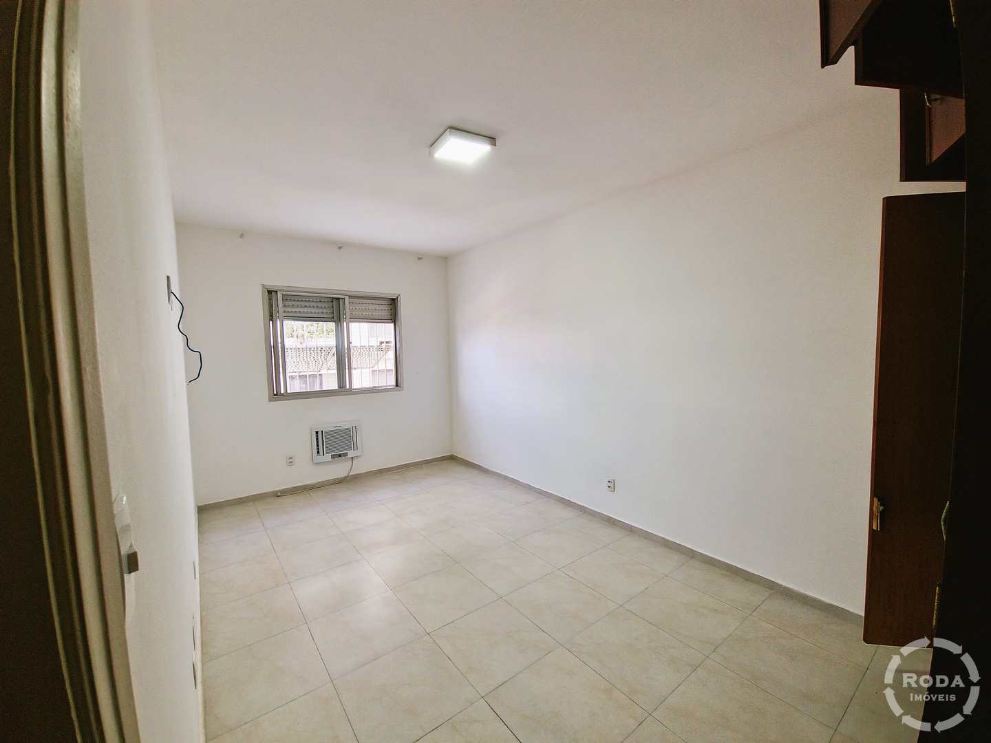 Apartamento à venda com 3 quartos, 160m² - Foto 4