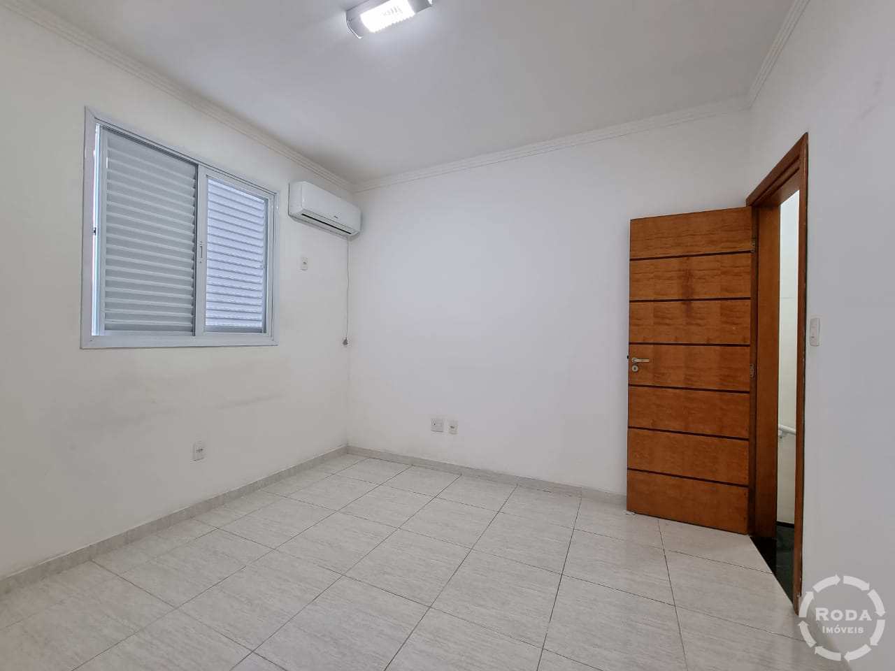 Sobrado à venda com 3 quartos, 100m² - Foto 13