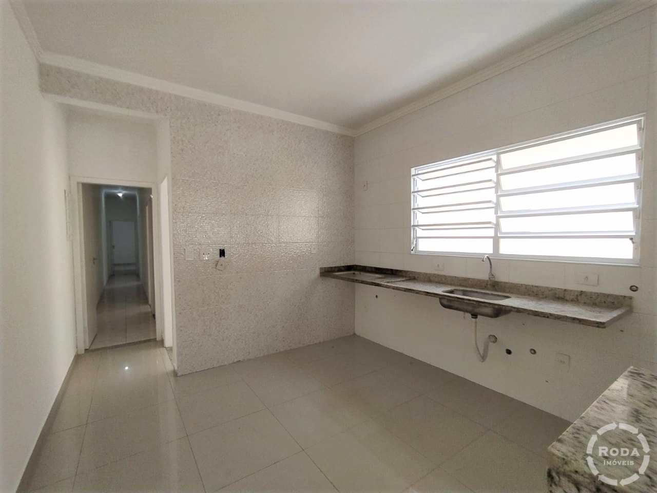 Casa à venda com 3 quartos, 130m² - Foto 8