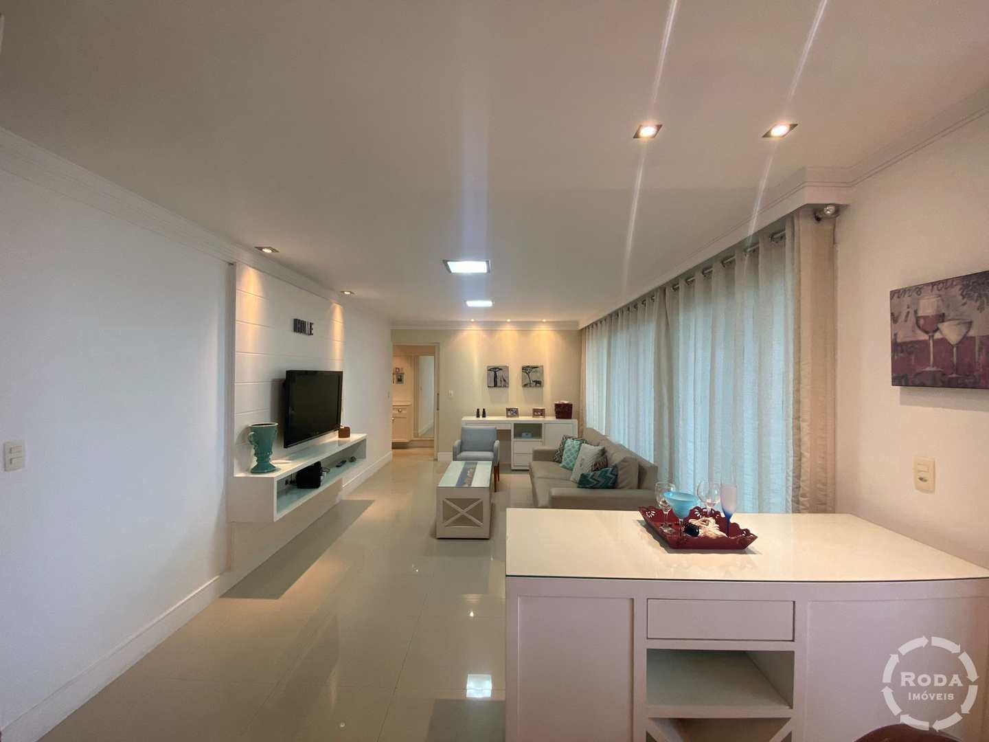 Apartamento à venda e aluguel com 3 quartos, 167m² - Foto 2