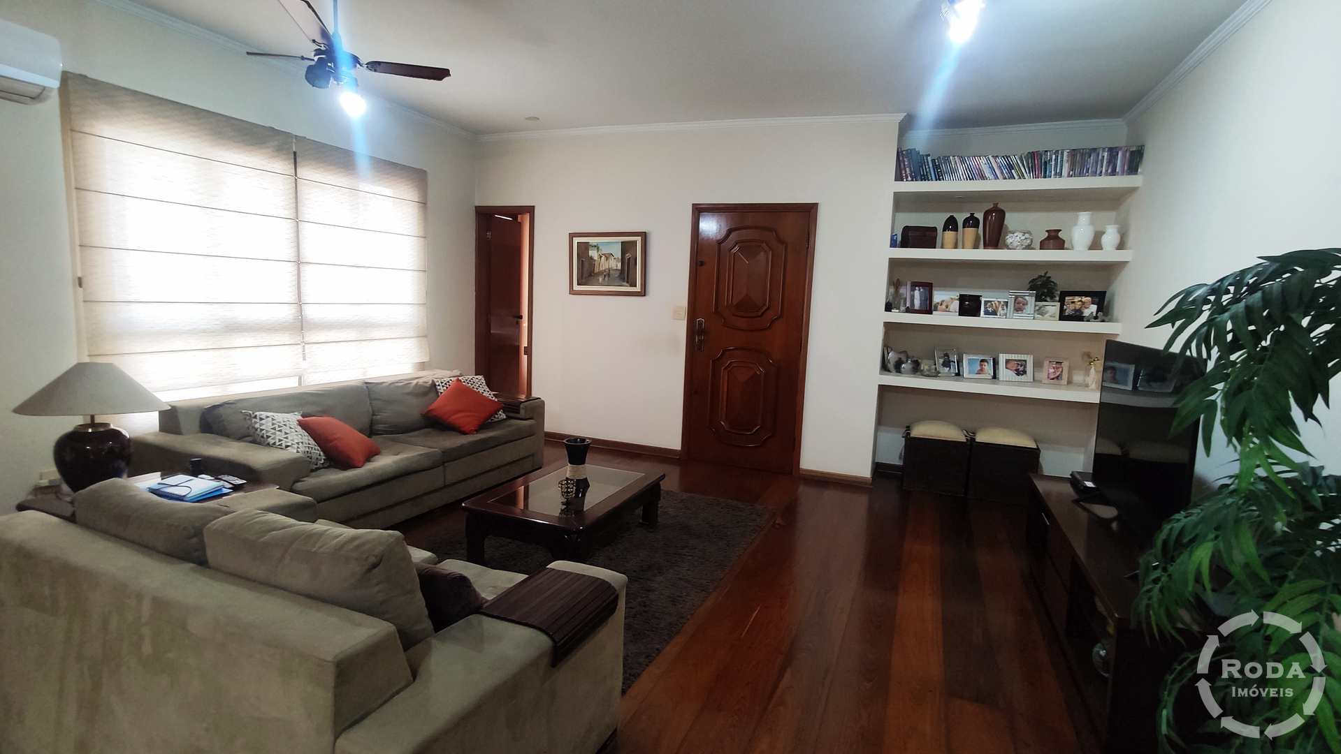 Apartamento à venda com 3 quartos, 169m² - Foto 4