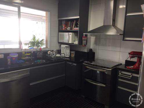 Apartamento à venda com 3 quartos, 207m² - Foto 18