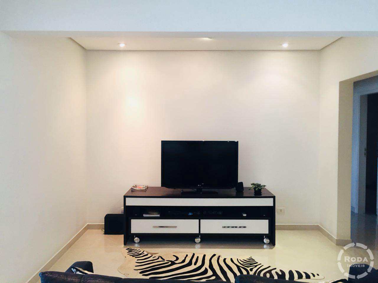 Apartamento à venda com 3 quartos, 300m² - Foto 18