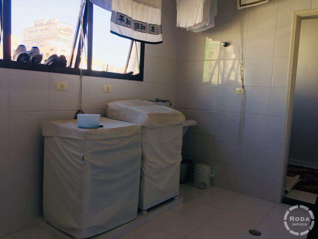 Apartamento à venda com 3 quartos, 300m² - Foto 33