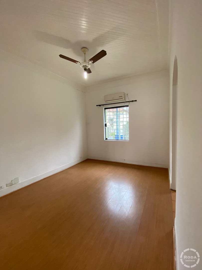 Casa para alugar com 3 quartos, 200m² - Foto 19