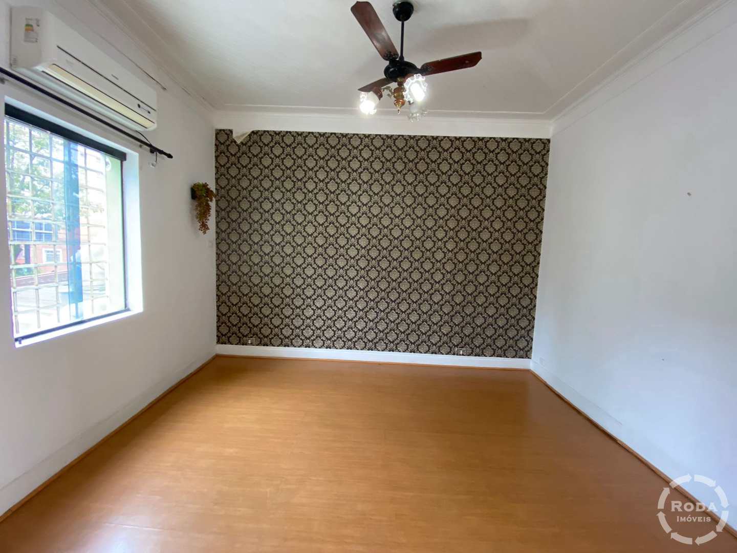 Casa para alugar com 3 quartos, 200m² - Foto 23