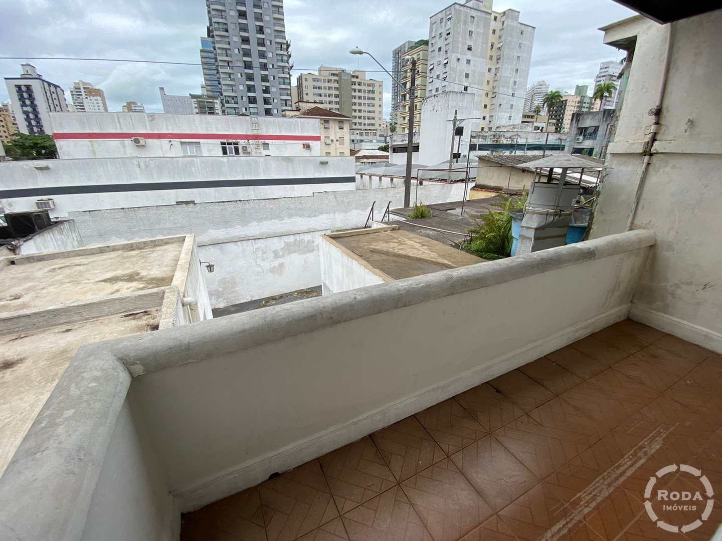 Casa para alugar com 3 quartos, 200m² - Foto 15