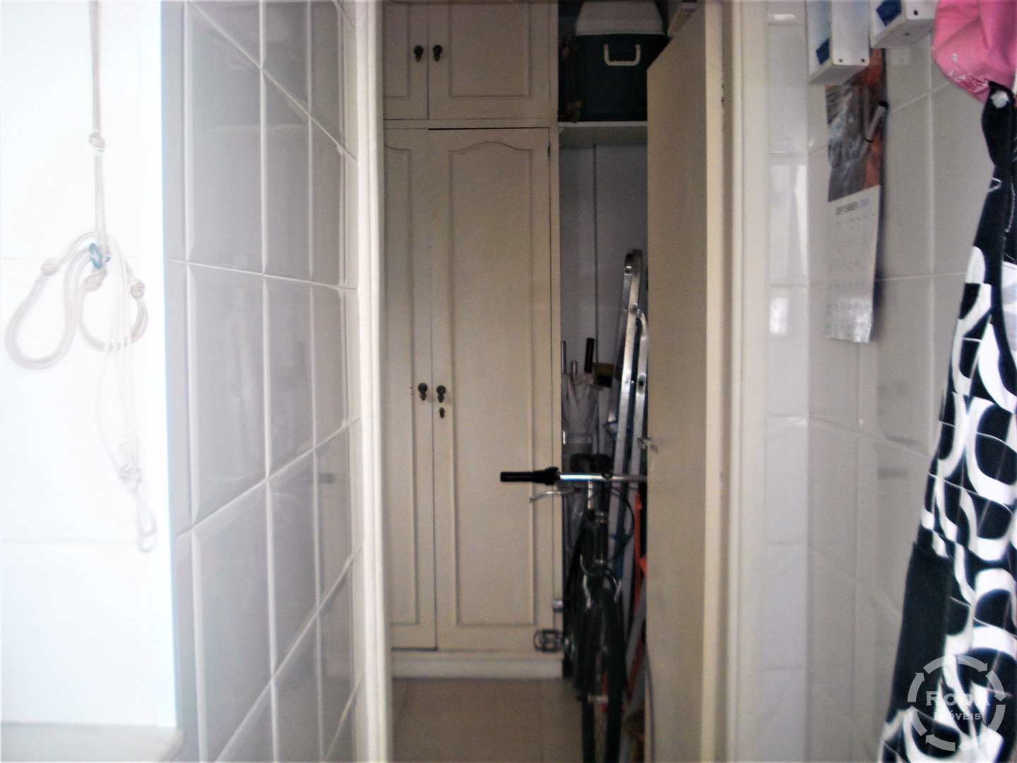 Apartamento à venda com 3 quartos, 209m² - Foto 27