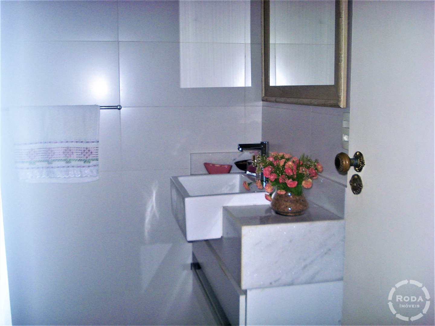 Apartamento à venda com 3 quartos, 209m² - Foto 17