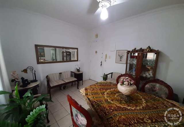 Apartamento à venda com 2 quartos, 70m² - Foto 2