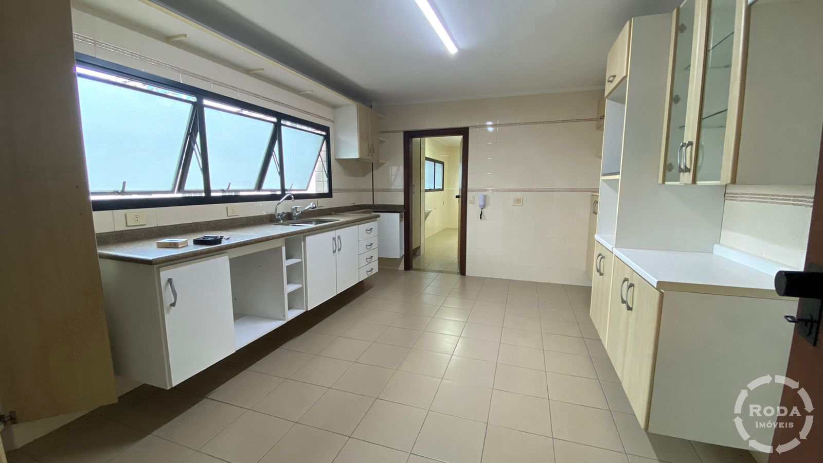 Apartamento à venda e aluguel com 4 quartos, 340m² - Foto 17