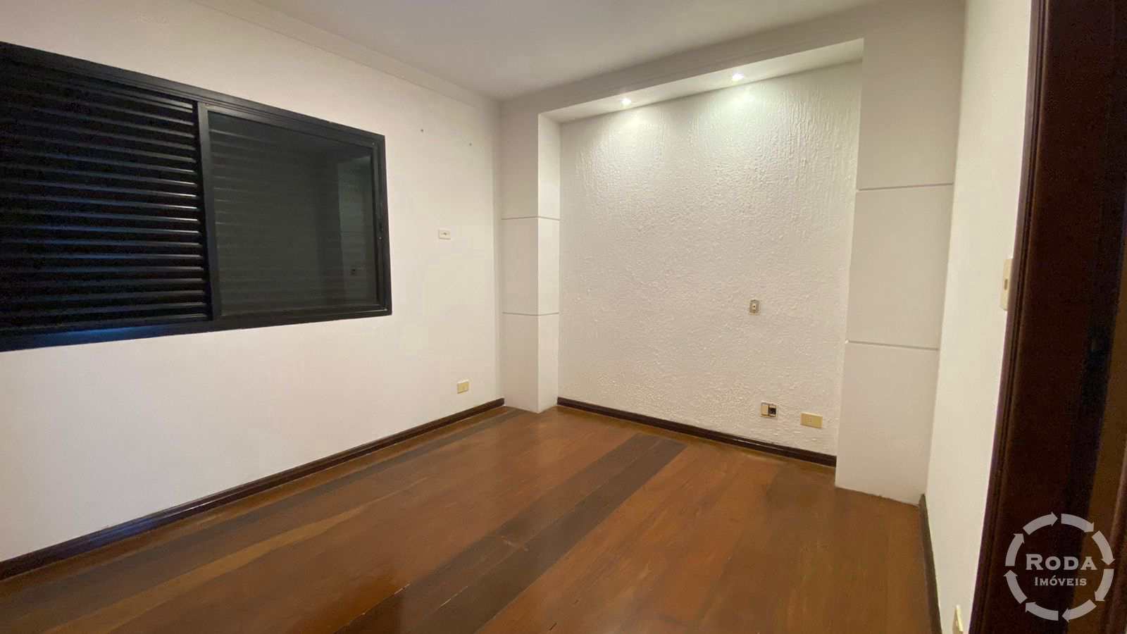 Apartamento à venda e aluguel com 4 quartos, 340m² - Foto 22