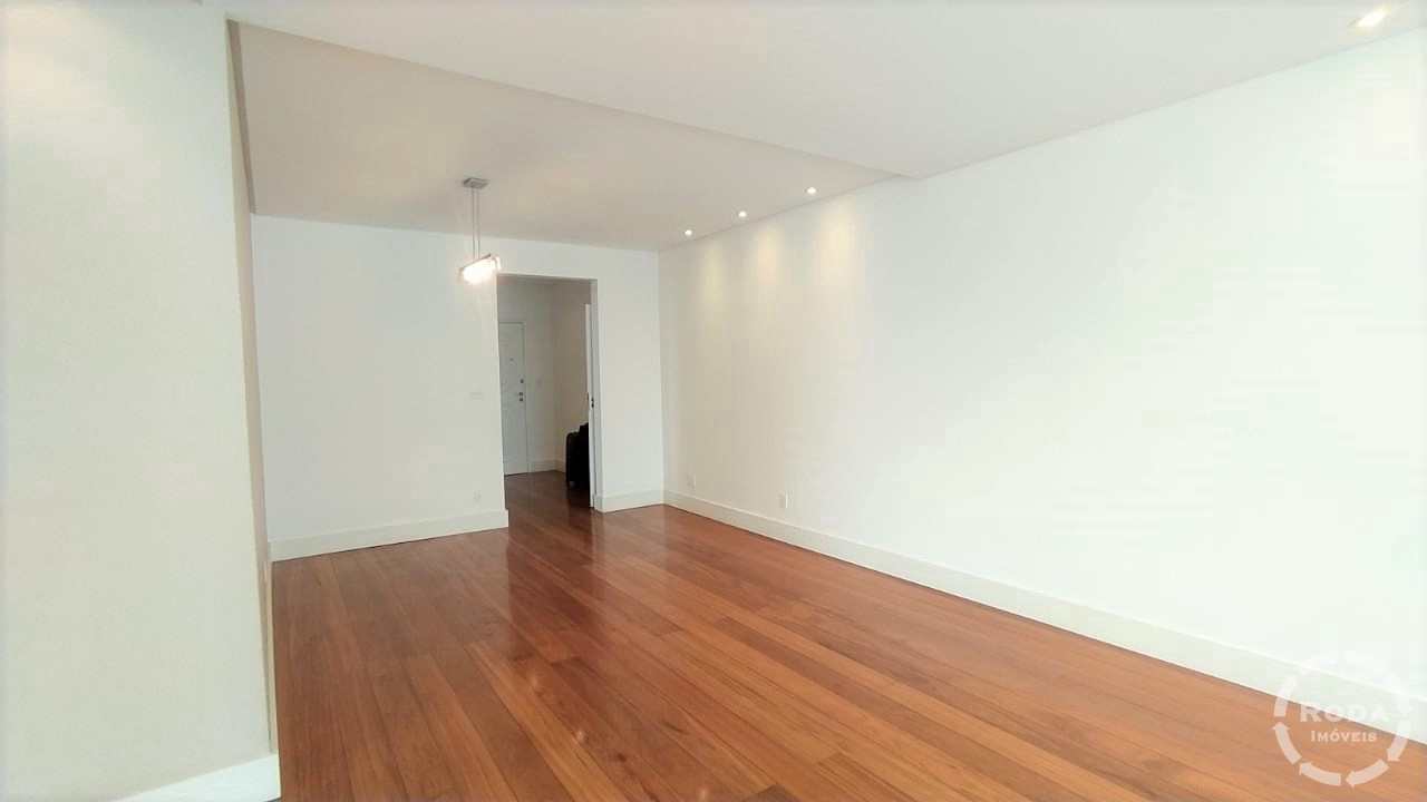 Apartamento à venda com 3 quartos, 155m² - Foto 4